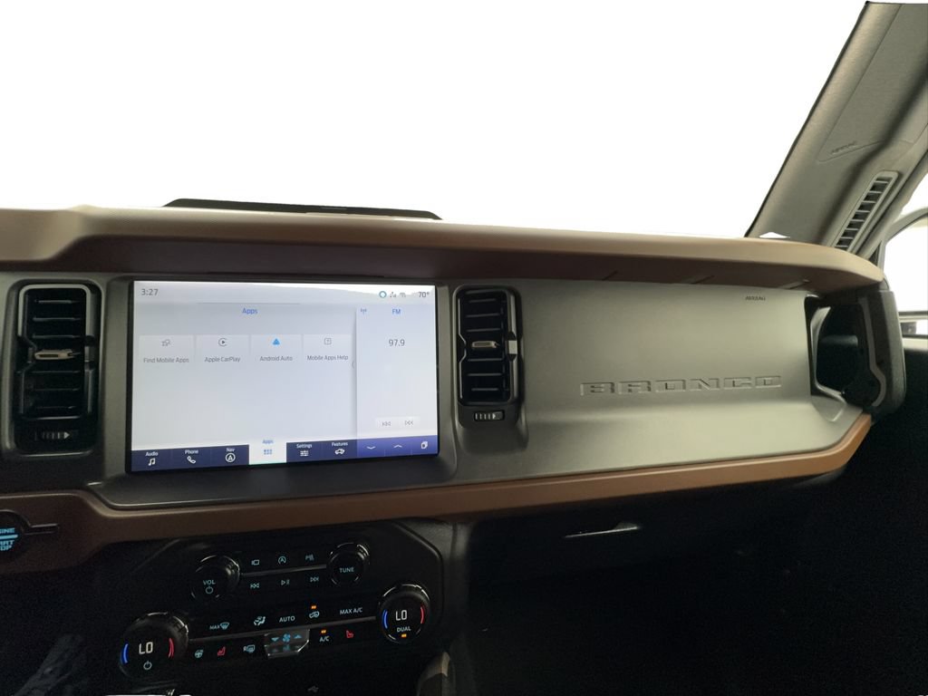 Used 2024 Ford Bronco Outer Banks AWD/4WD image 42