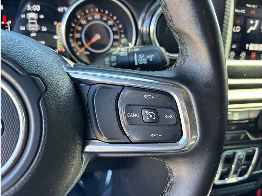 Used 2021 Jeep Wrangler Unlimited Sahara w/ Altitude AWD/4WD image 23