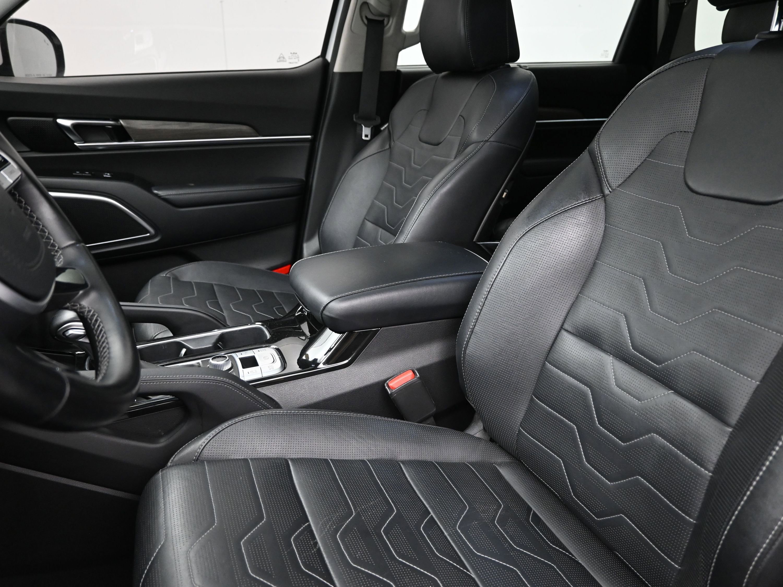 Used 2022 Kia Telluride SX w/ SX Prestige Package image 11