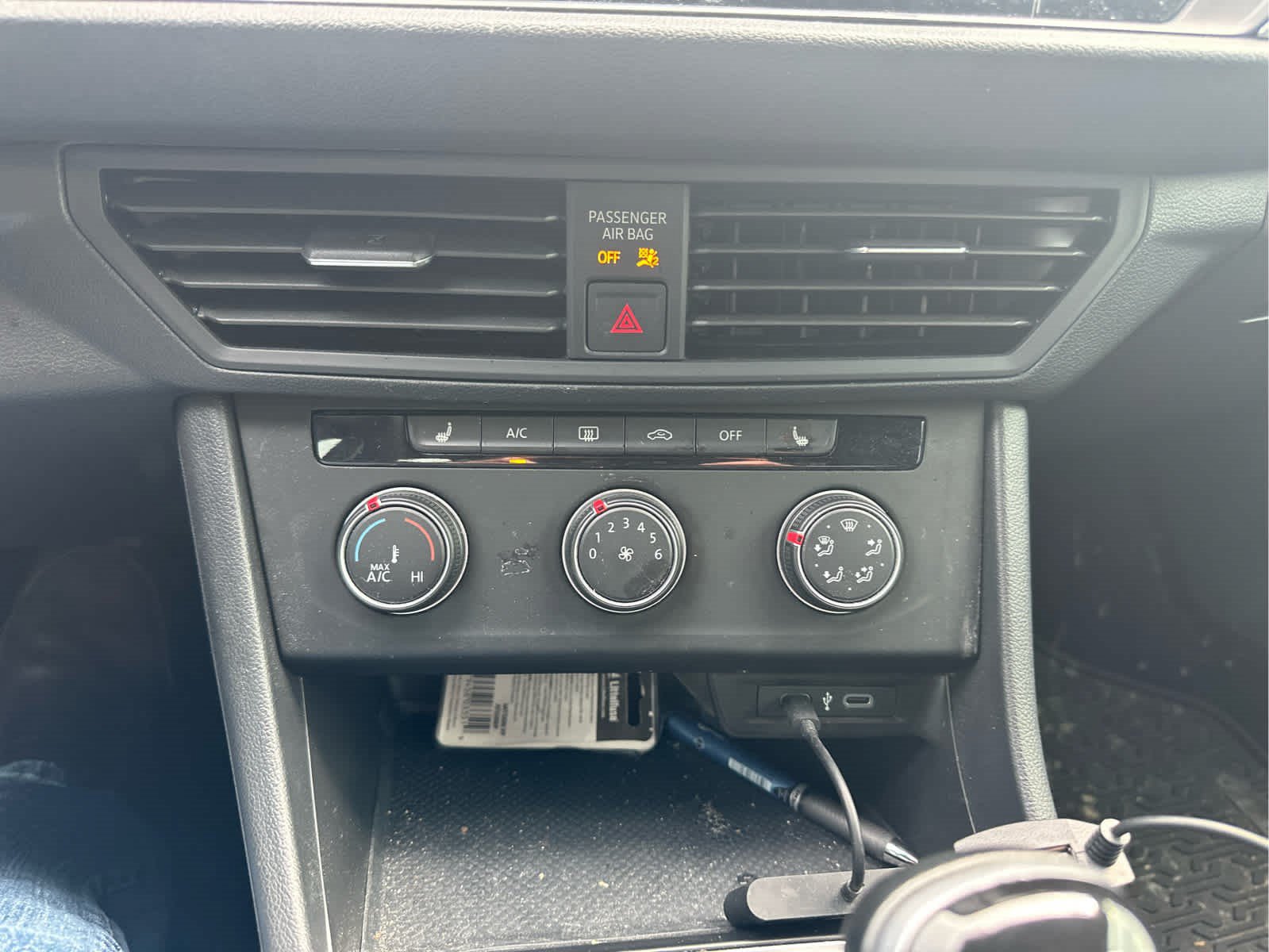 Used 2024 Volkswagen Jetta Sport FWD image 8