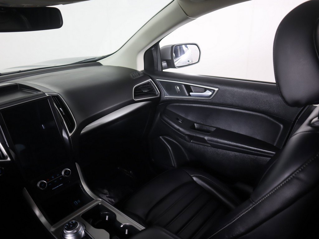 Used 2024 Ford Edge SEL image 33