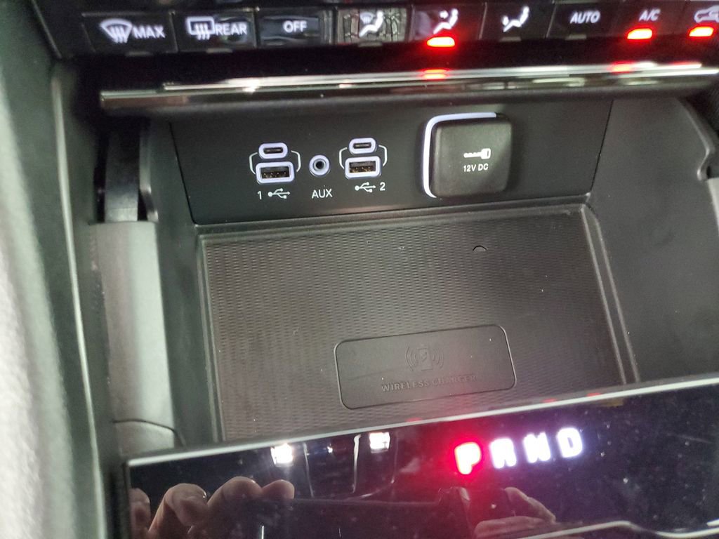 Used 2025 Jeep Grand Cherokee L Altitude image 18