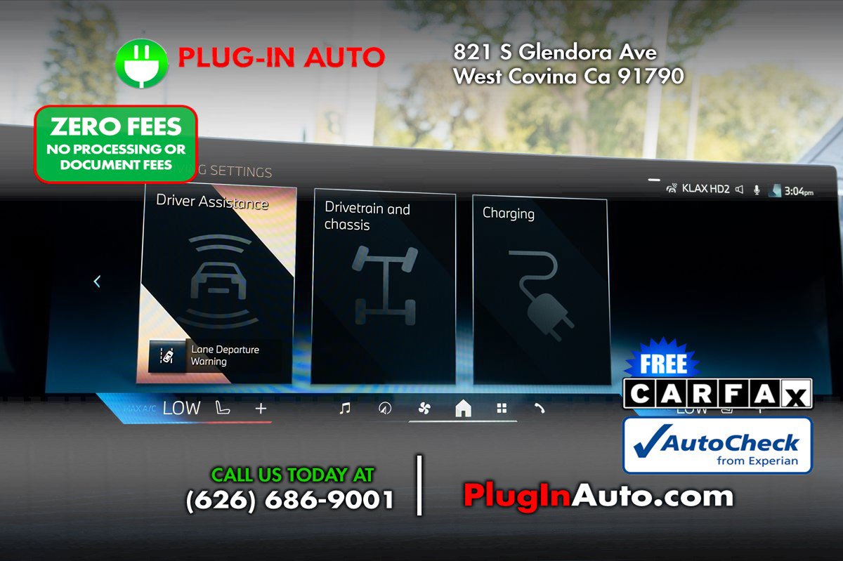 Used 2025 BMW i4 eDrive40 w/ M Sport Package RWD image 32