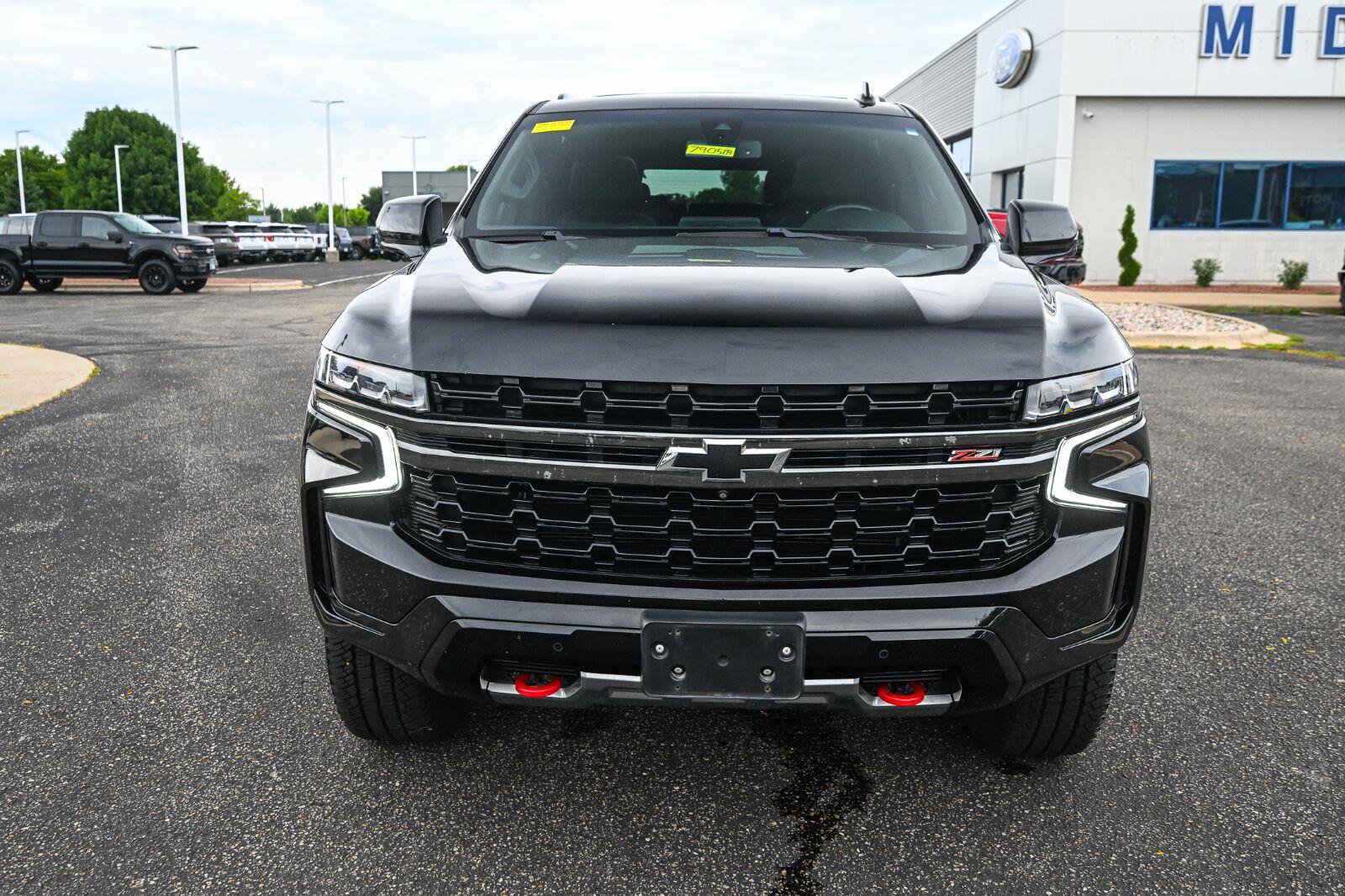 Used 2021 Chevrolet Suburban Z71 w/ Z71 Signature Package AWD/4WD image 10