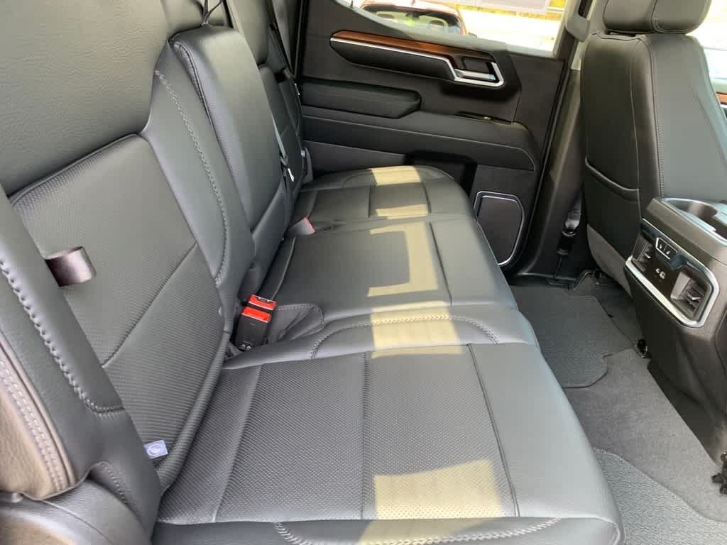 Used 2026 GMC Sierra 1500 Denali AWD/4WD image 18