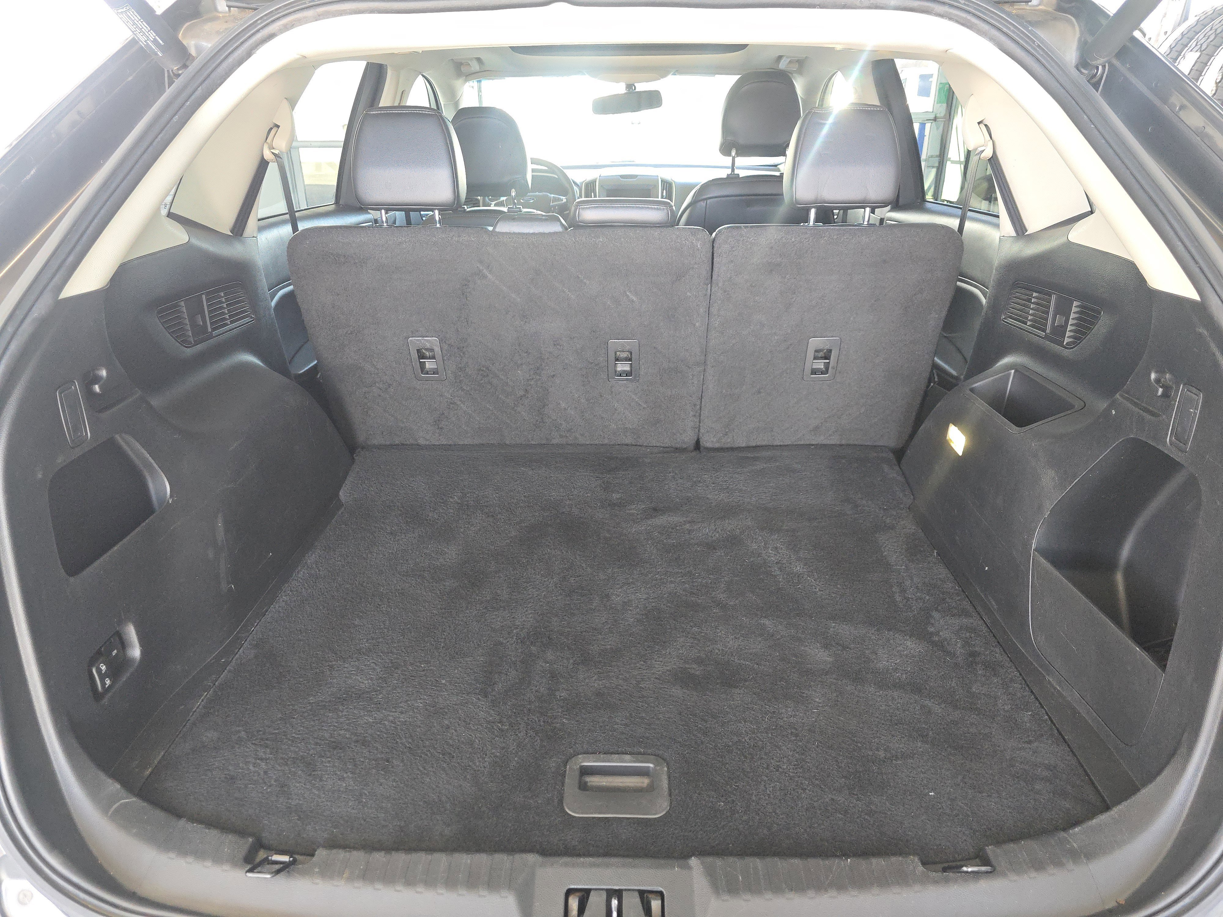 Used 2015 Ford Edge SEL w/ Equipment Group 201A image 26