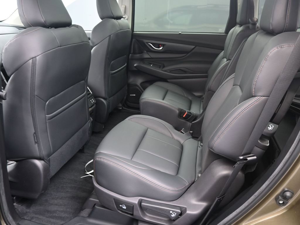 Certified 2025 Subaru Ascent Bronze Edition AWD/4WD image 16