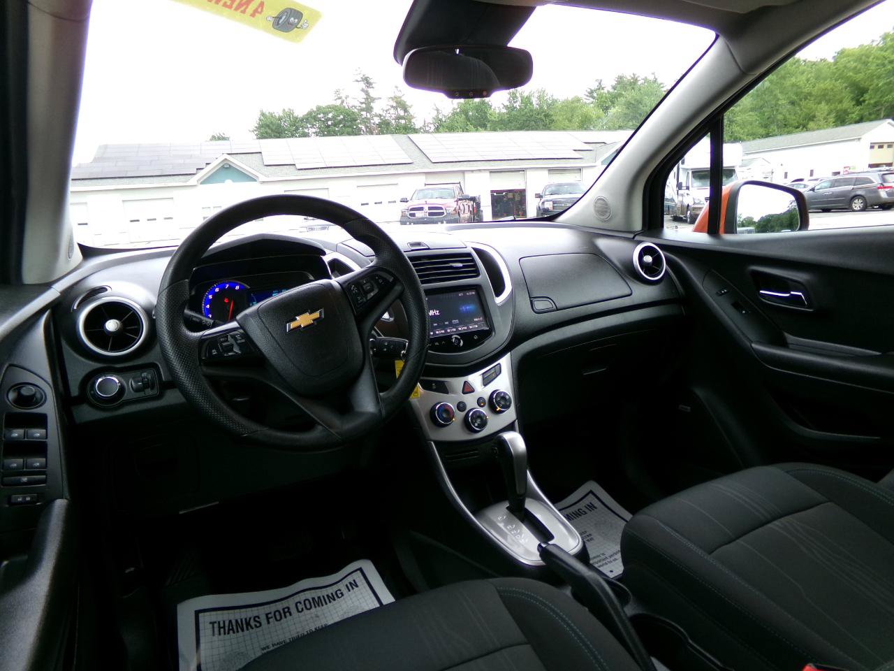 Used 2016 Chevrolet Trax LT w/ LT Sun and Sound Package AWD/4WD image 13