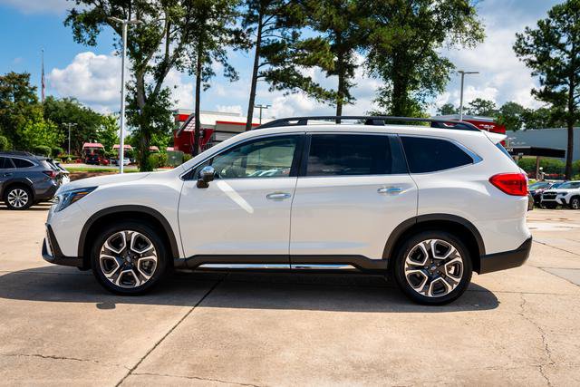 Certified 2023 Subaru Ascent Touring AWD/4WD image 2