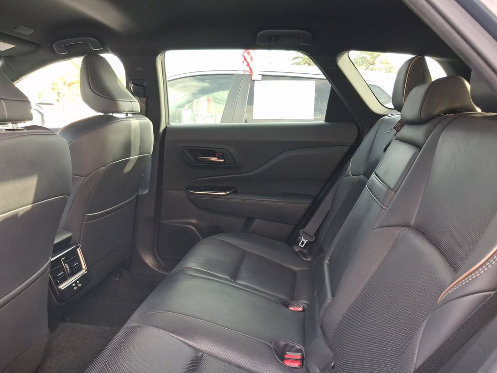 Used 2025 Toyota Crown Signia AWD/4WD image 8