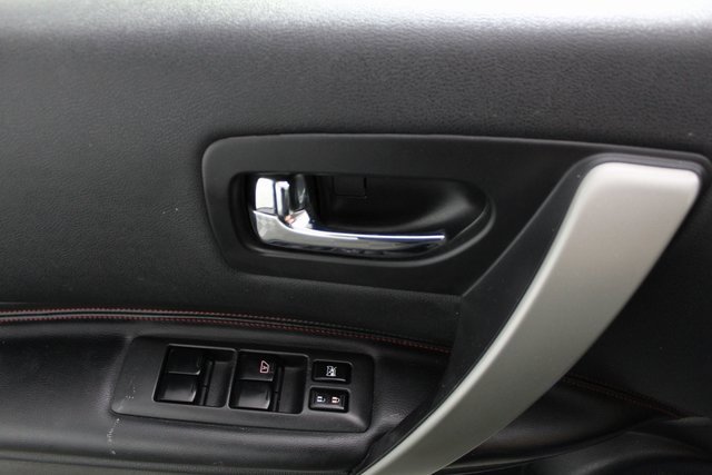 Used 2012 Nissan Rogue SL image 21