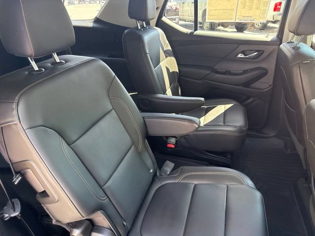 Used 2021 Chevrolet Traverse RS FWD image 30