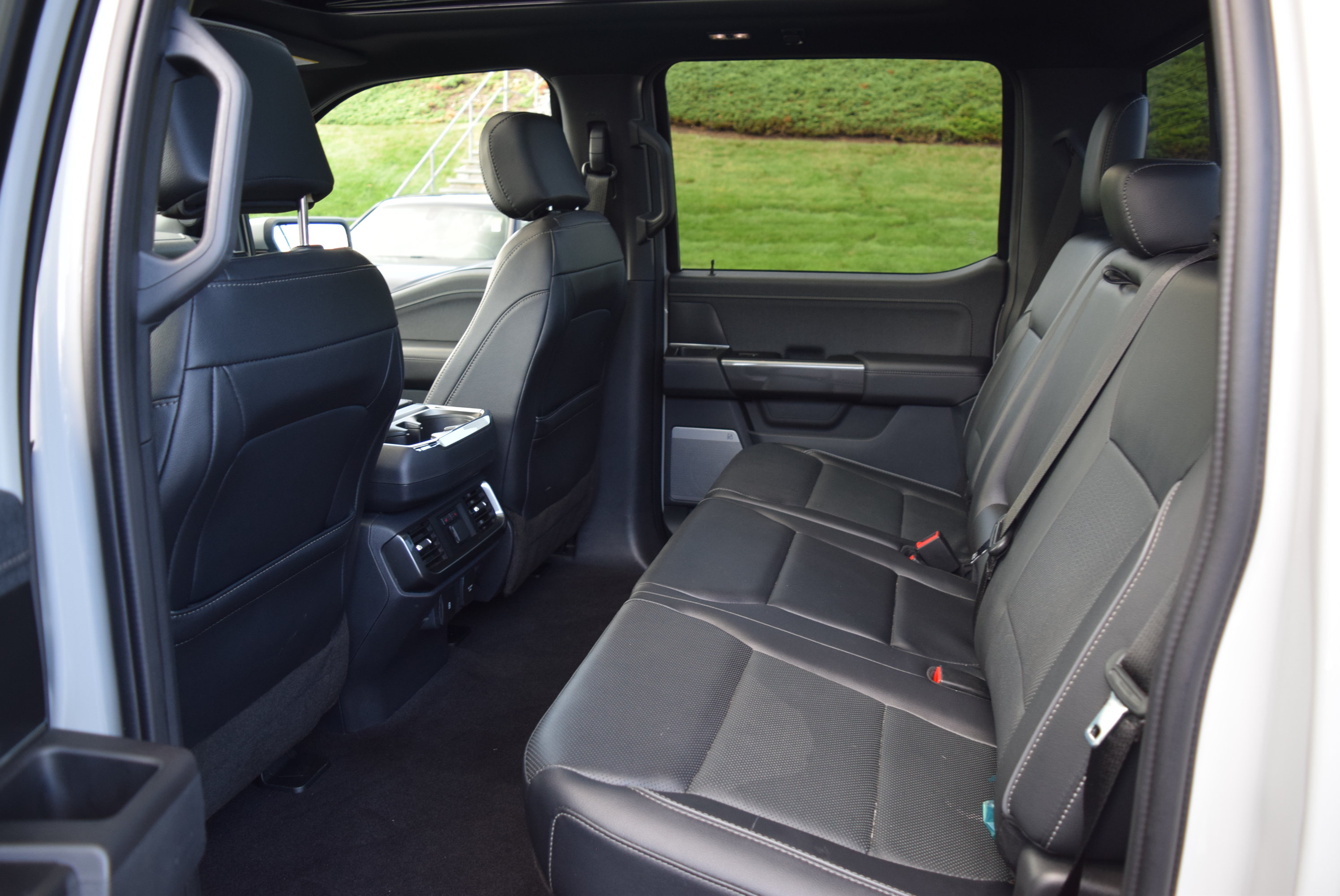 Used 2023 Ford F150 Lariat w/ Equipment Group 502A High AWD/4WD image 10