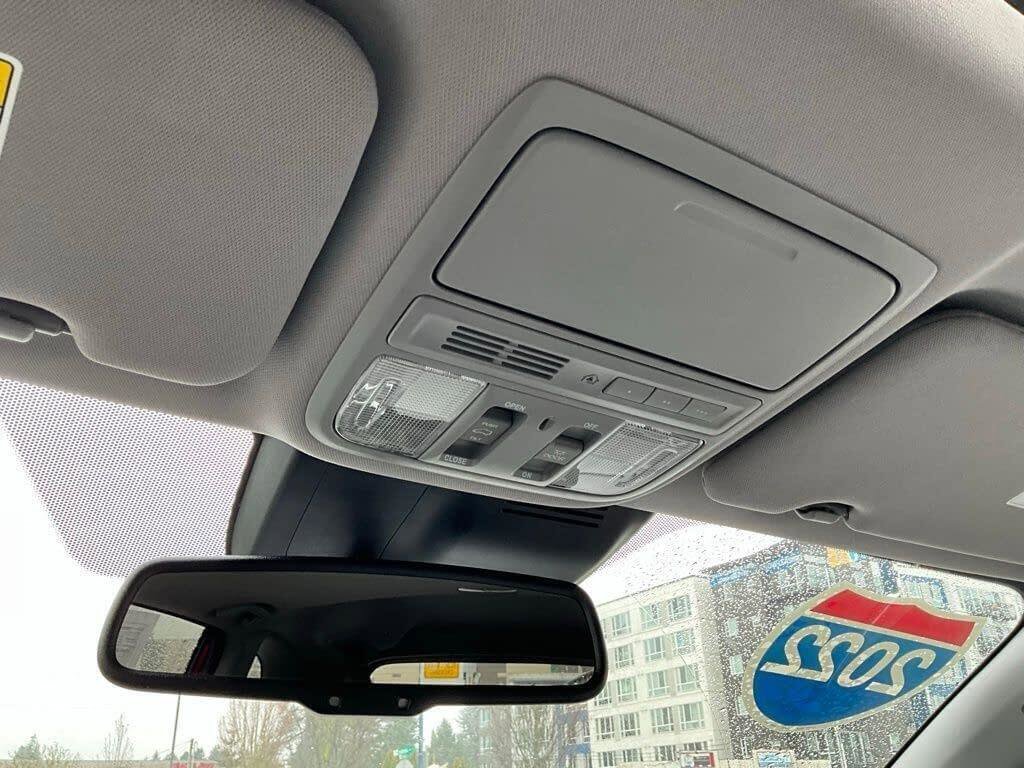 Used 2022 Honda CR-V Touring image 16