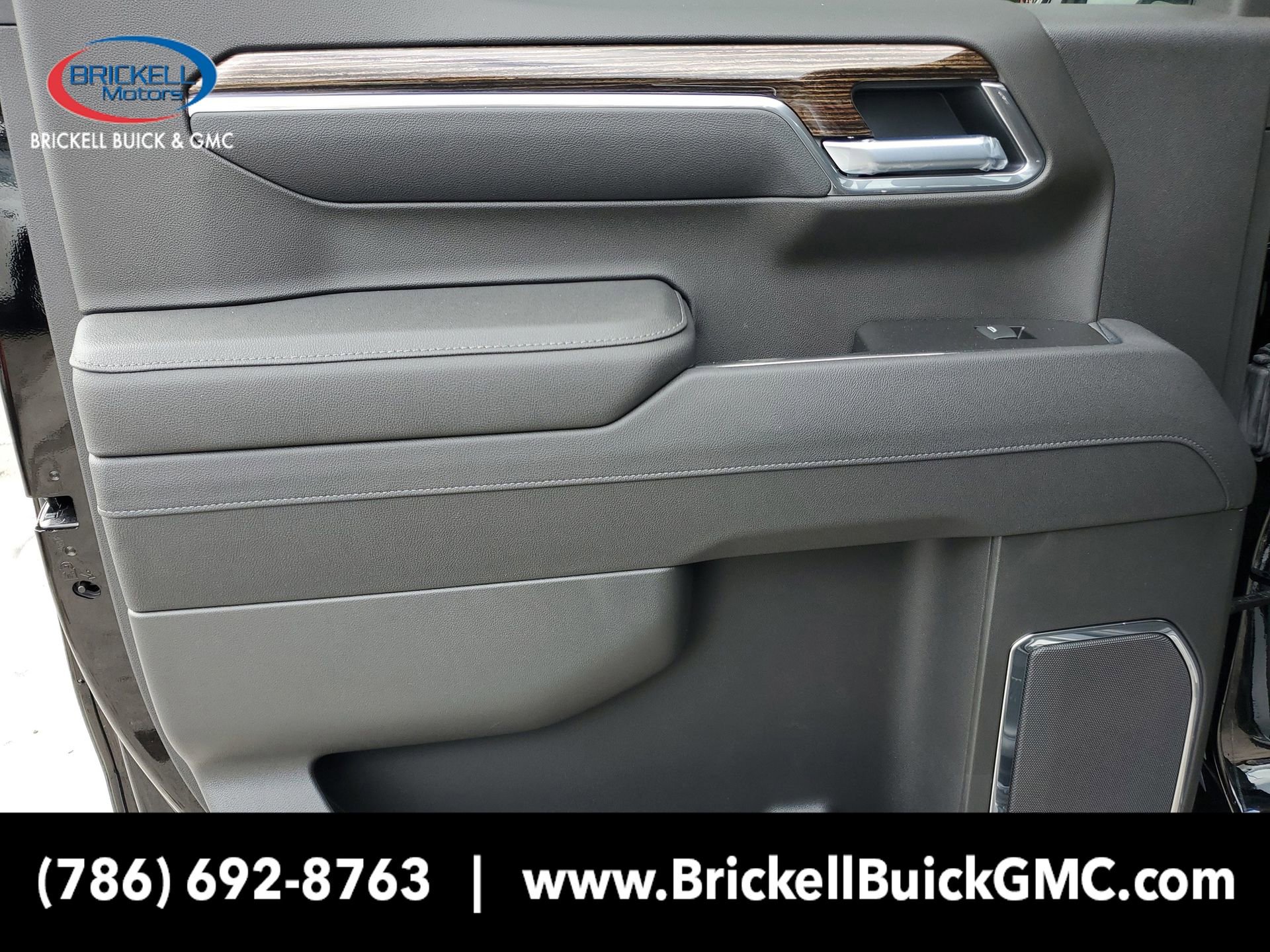 New 2026 GMC Sierra 1500 Elevation image 9