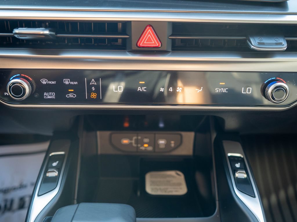 New 2026 Kia Sorento S AWD/4WD image 24