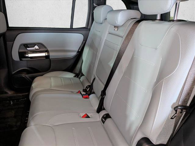 Used 2026 Mercedes-Benz GLB 250 image 20