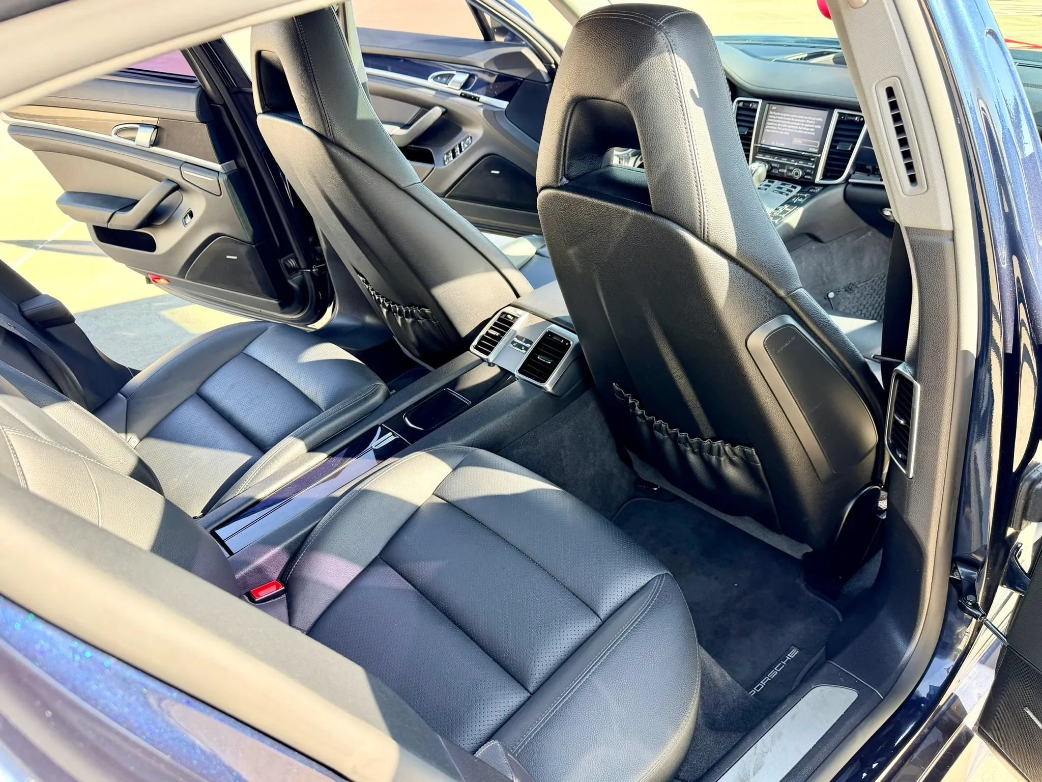 Used 2016 Porsche Panamera Edition RWD image 67