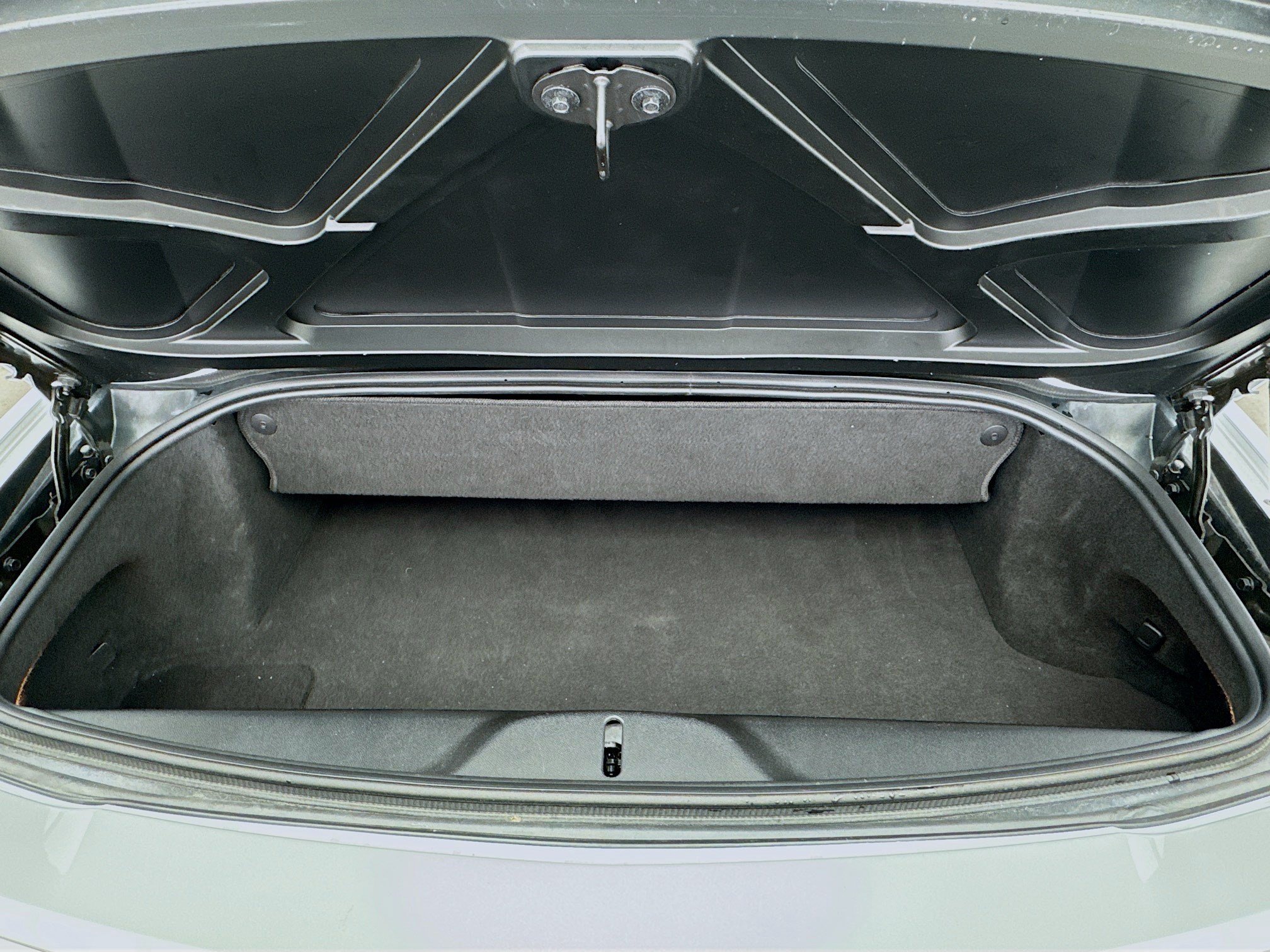Used 2014 Chevrolet Corvette Stingray Convertible w/ 2LT Preferred Equipment Group RWD image 16