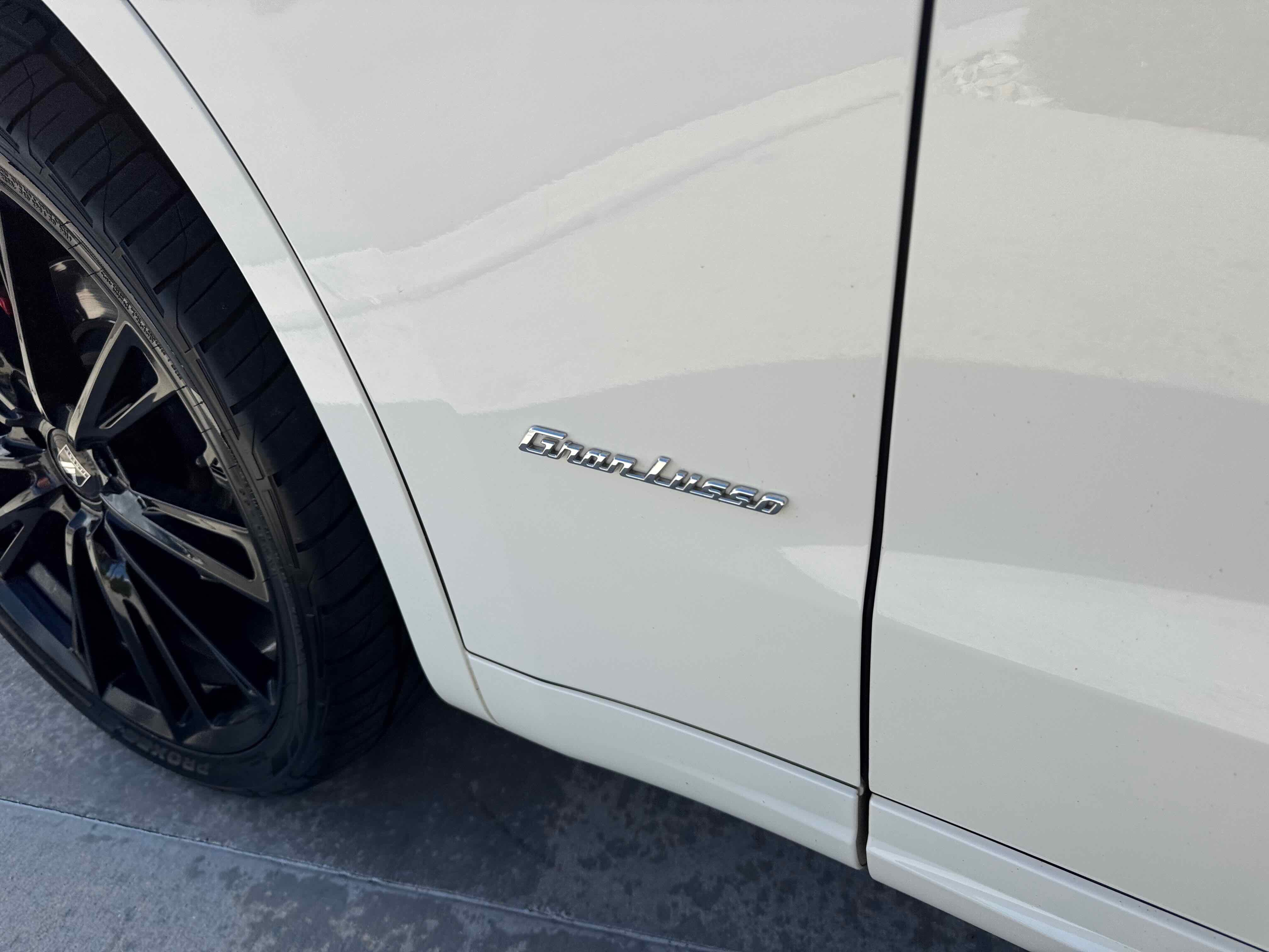 Used 2018 Maserati Levante GranLusso image 14