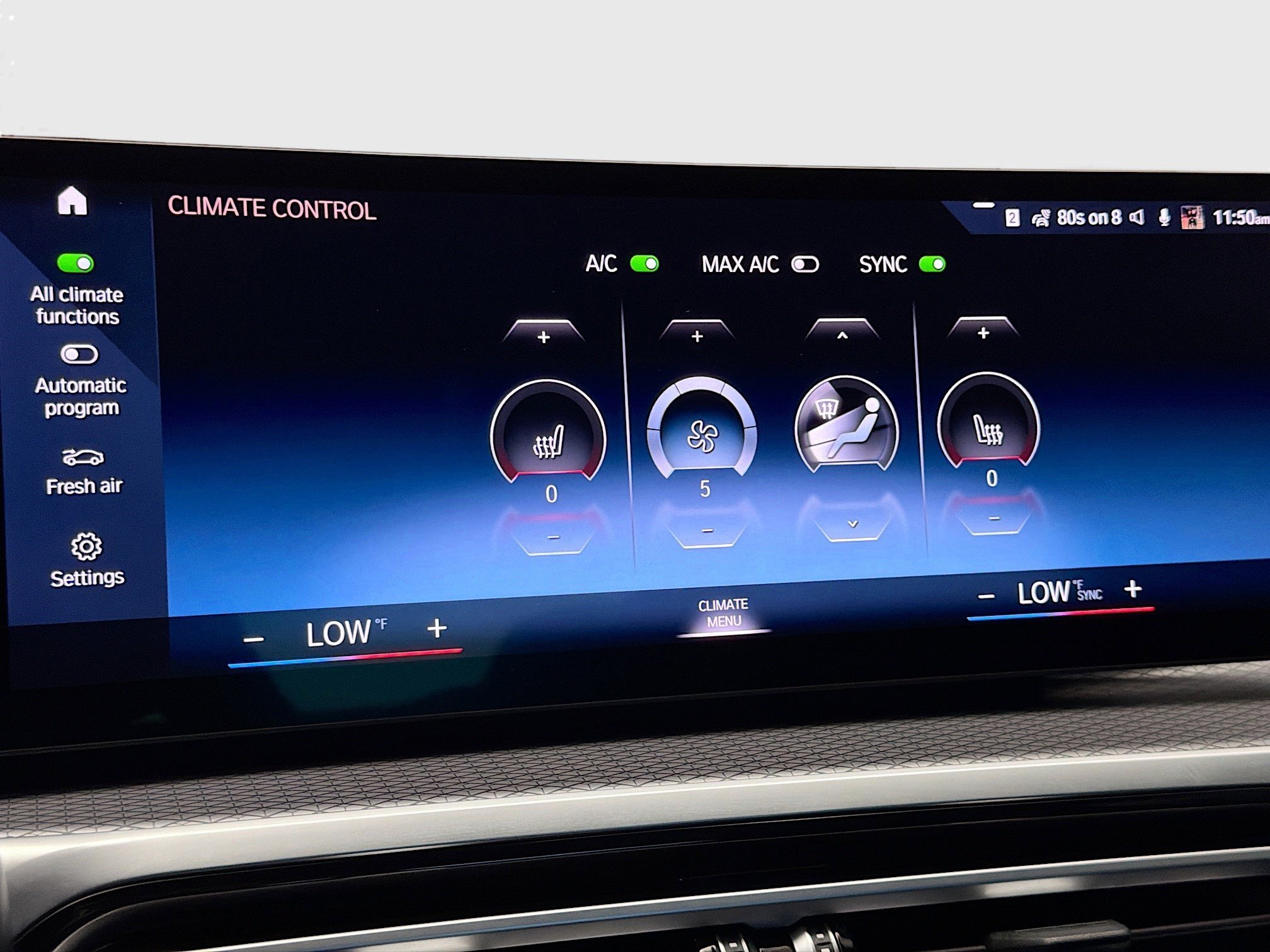 Used 2024 BMW M440i Coupe RWD image 10