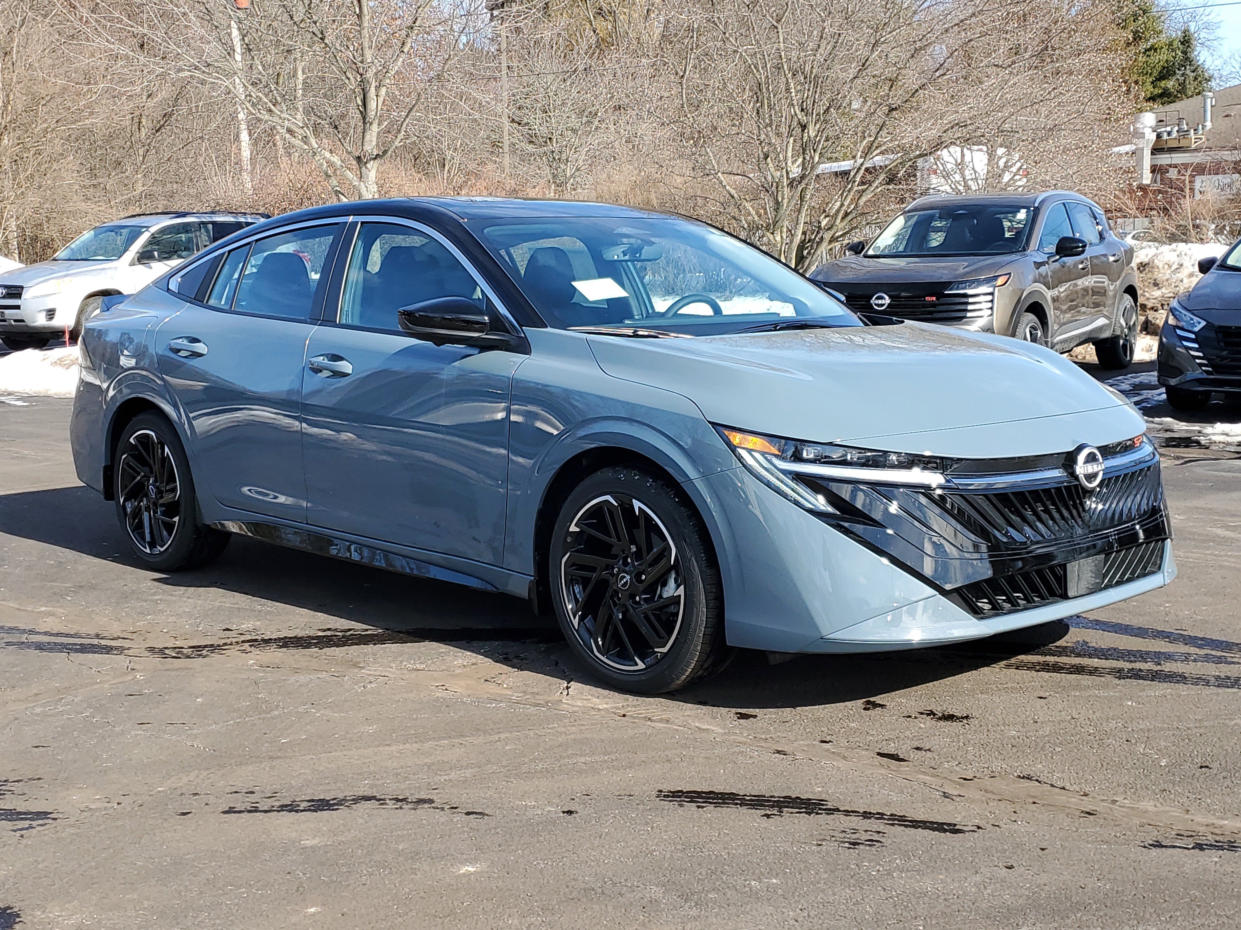 New 2026 Nissan Sentra SR w/ SR Premium Package image 2