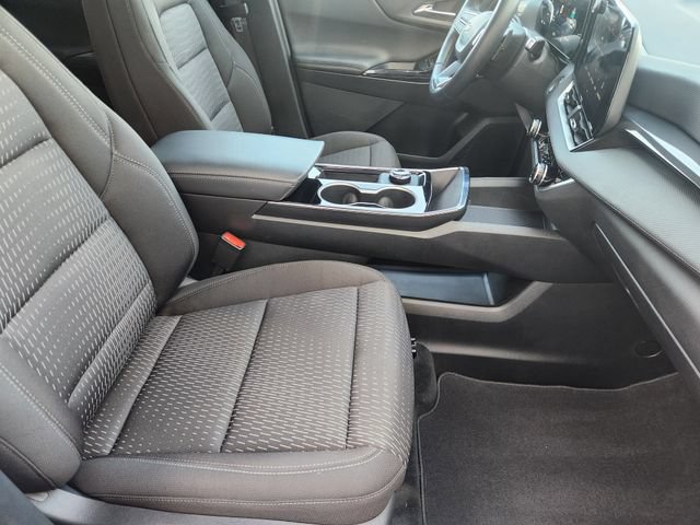 Used 2026 Chevrolet Equinox LT FWD image 19