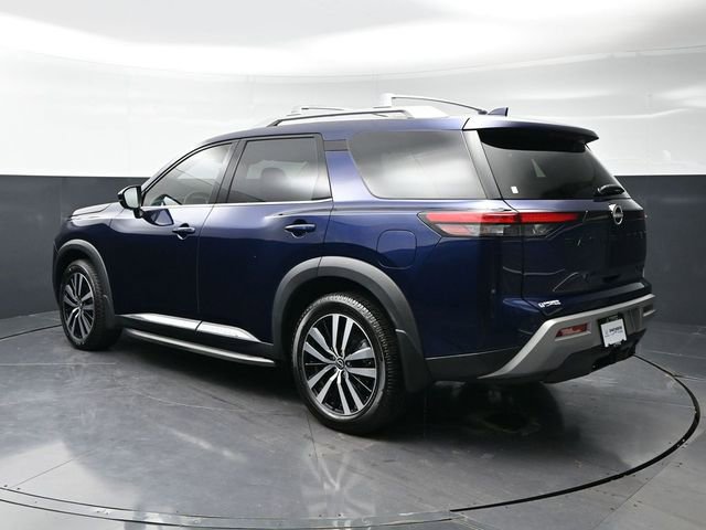Used 2023 Nissan Pathfinder Platinum w/ Lighting Package (N93) image 7