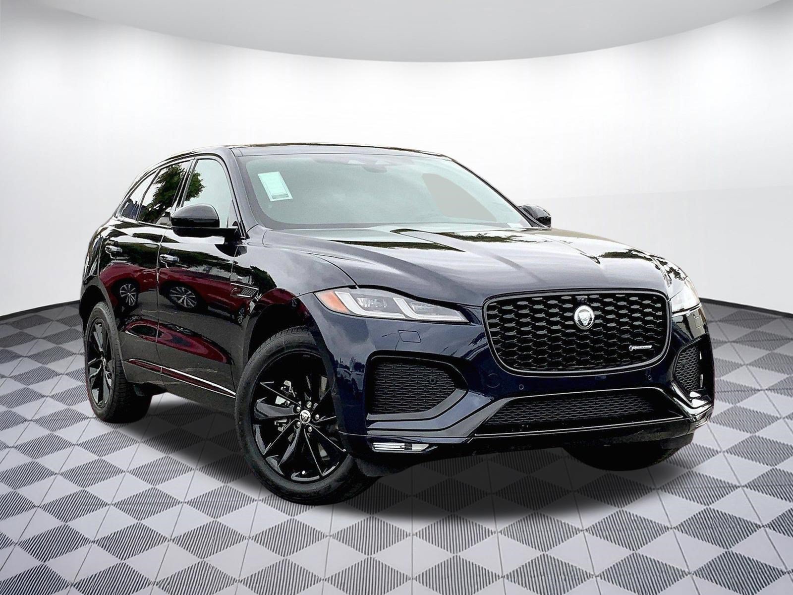 New 2025 Jaguar F-PACE R-Dynamic S AWD/4WD image 3