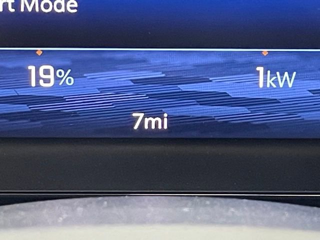 New 2026 Chevrolet Equinox EV LT image 2