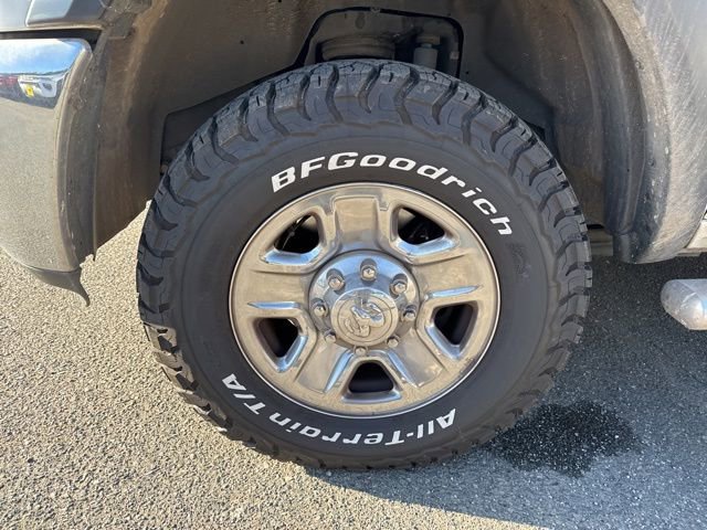 Used 2018 RAM 2500 Tradesman w/ Chrome Appearance Group image 5