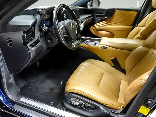 Used 2022 Lexus LS 500 AWD w/ Interior Upgrade Package image 10