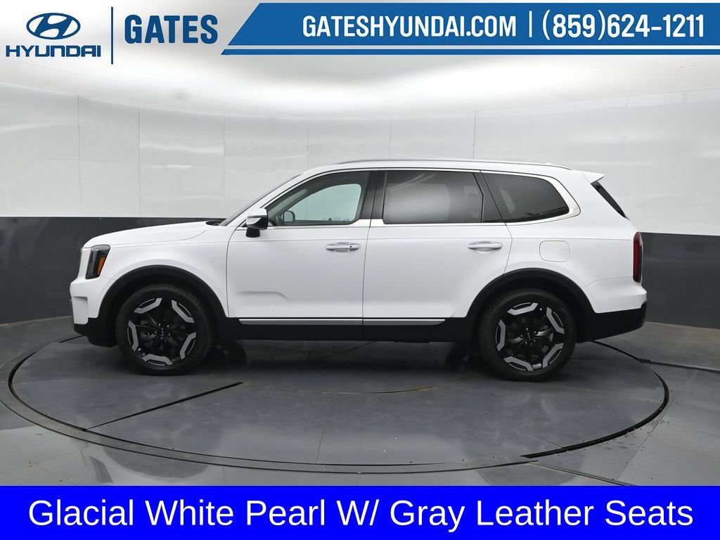 Used 2024 Kia Telluride S w/ S Sunroof Package FWD image 7