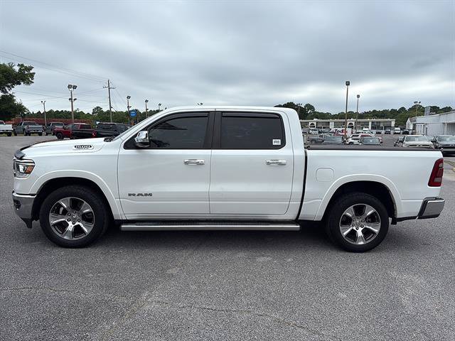 Used 2019 RAM 1500 Laramie AWD/4WD image 3