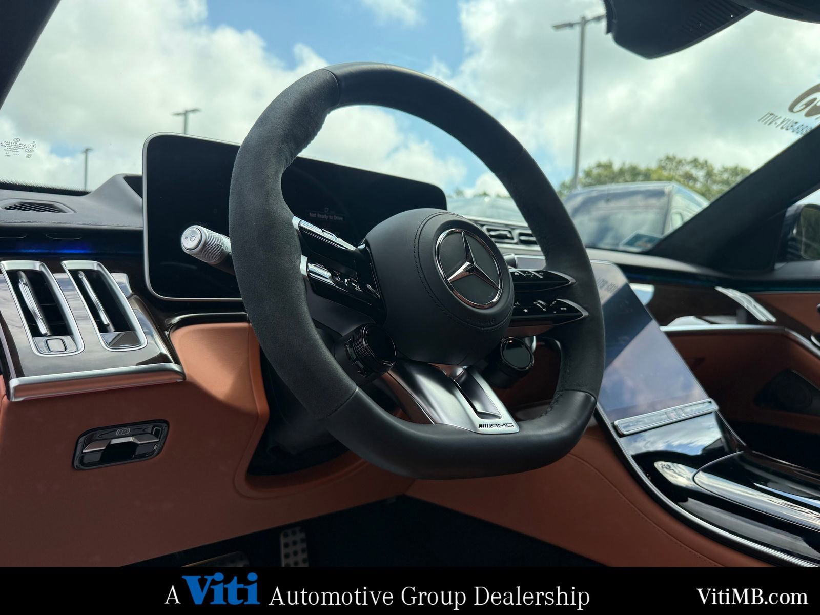 Used 2025 Mercedes-Benz S 63 AMG S image 17