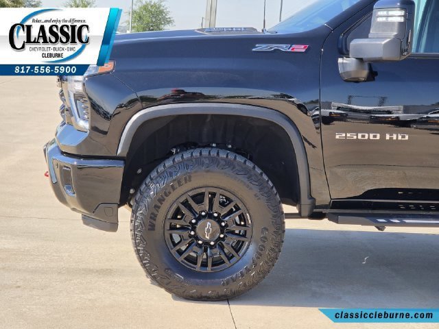 Used 2026 Chevrolet Silverado 2500 ZR2 AWD/4WD image 12