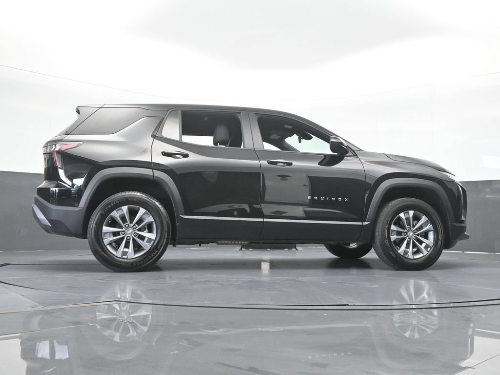 Used 2026 Chevrolet Equinox LT FWD image 56