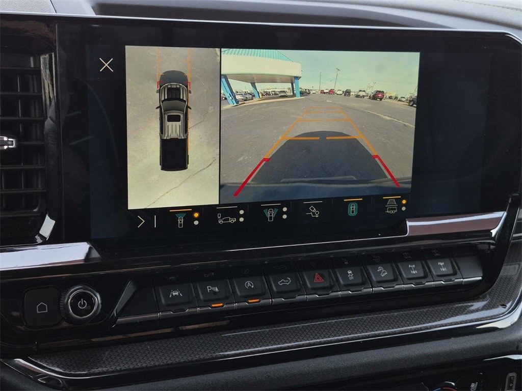 Used 2022 Chevrolet Silverado 1500 ZR2 w/ Technology Package image 26