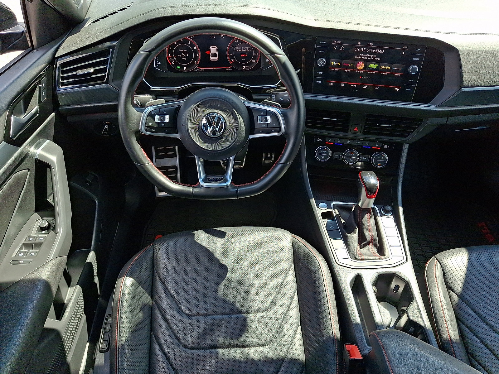 Used 2021 Volkswagen Jetta GLI Autobahn w/ GLI Autobahn Black Package FWD image 11