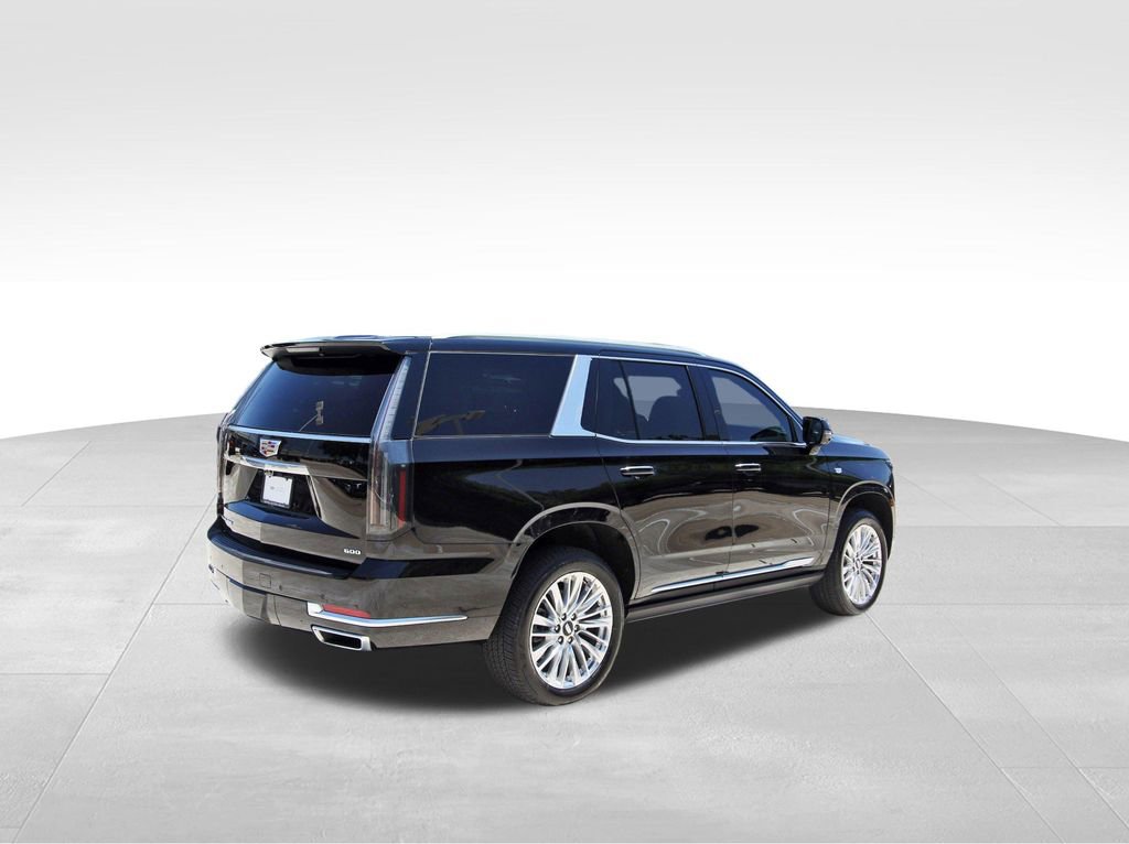 Certified 2026 Cadillac Escalade Luxury AWD/4WD image 4