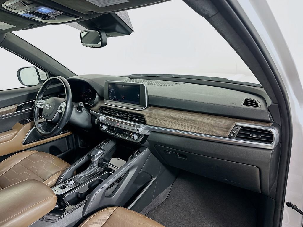 Used 2021 Kia Telluride SX w/ SX Prestige Package image 32