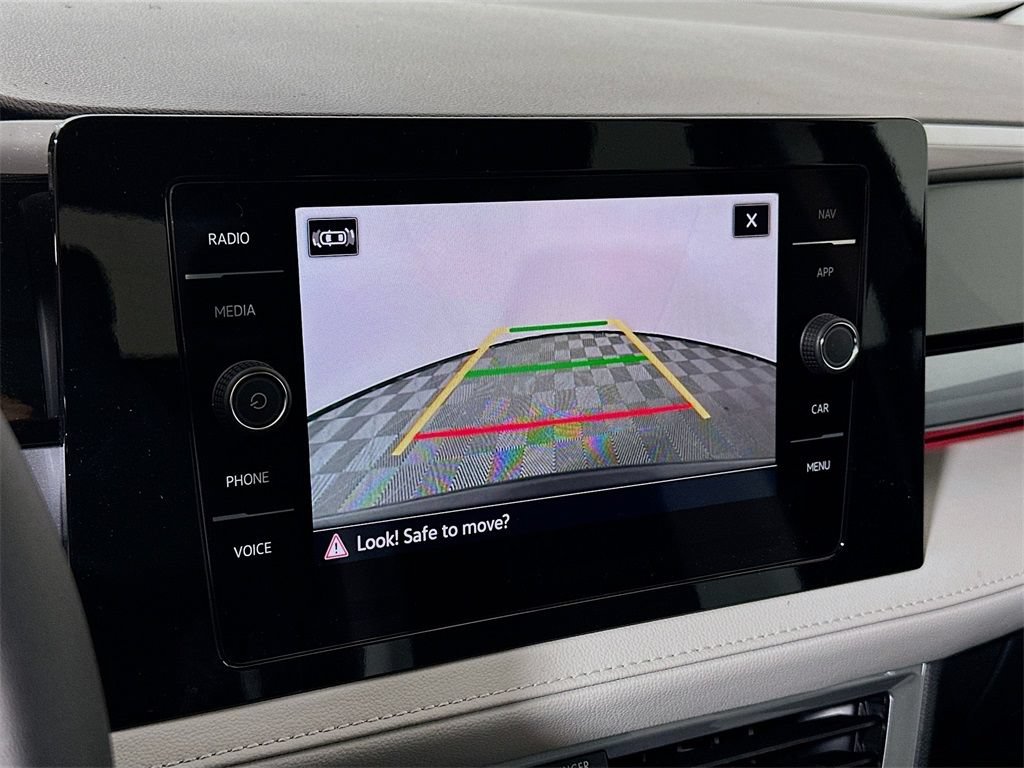 New 2026 Volkswagen Taos SEL AWD/4WD image 16
