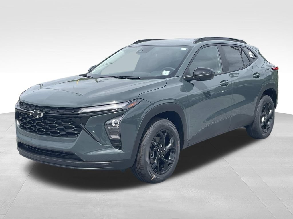 New 2026 Chevrolet Trax LT w/ Sunroof Package FWD image 7