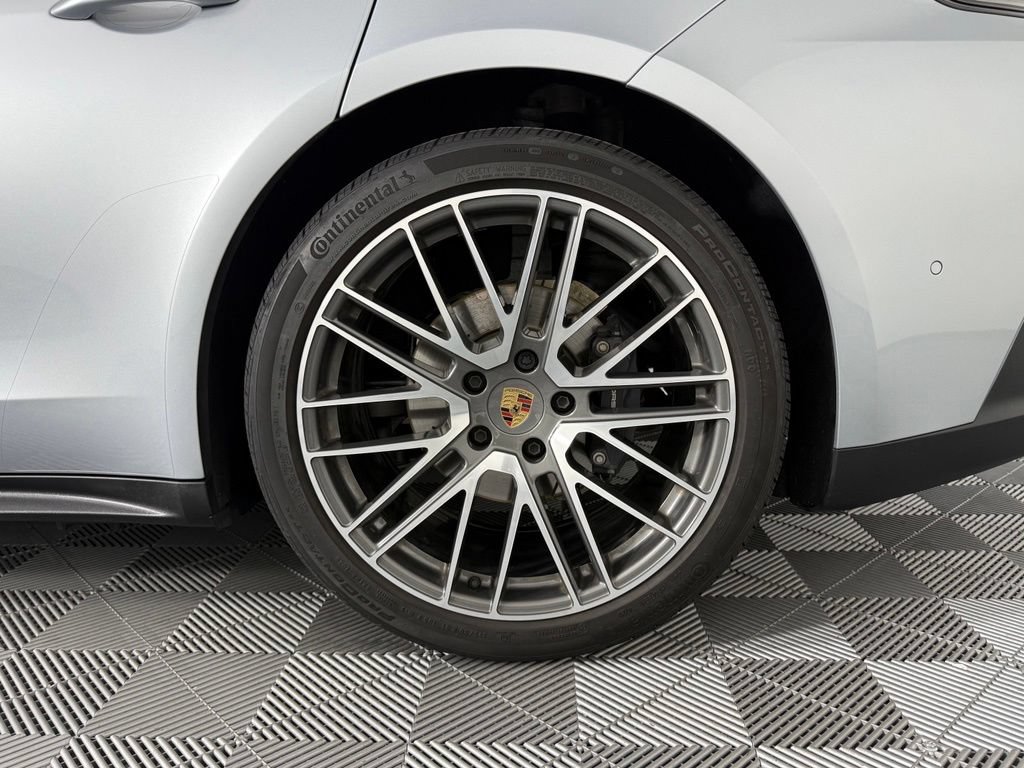 Certified 2024 Porsche Panamera 4 AWD/4WD image 15