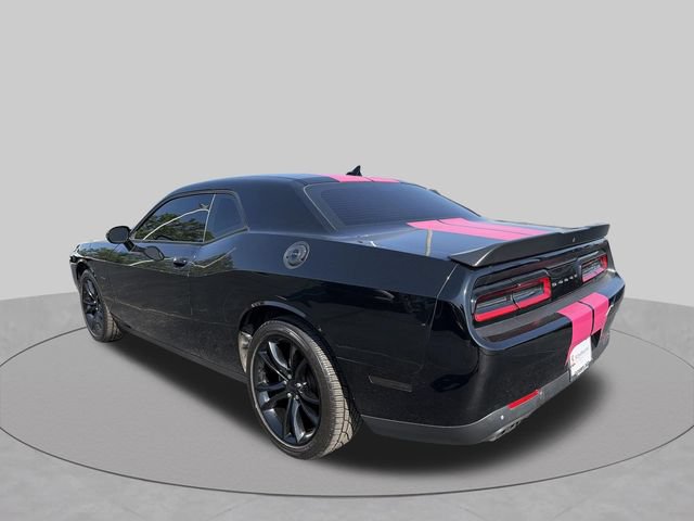 Used 2016 Dodge Challenger R/T Plus RWD image 38