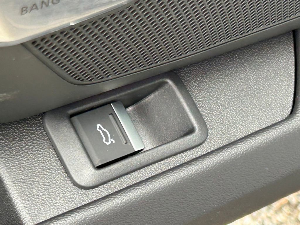 New 2026 Audi RS e-tron GT Base image 88