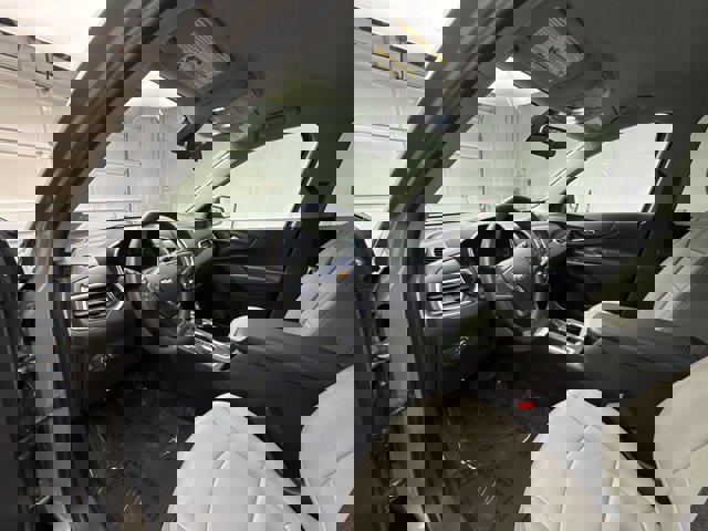 Used 2018 Chevrolet Equinox LT image 10