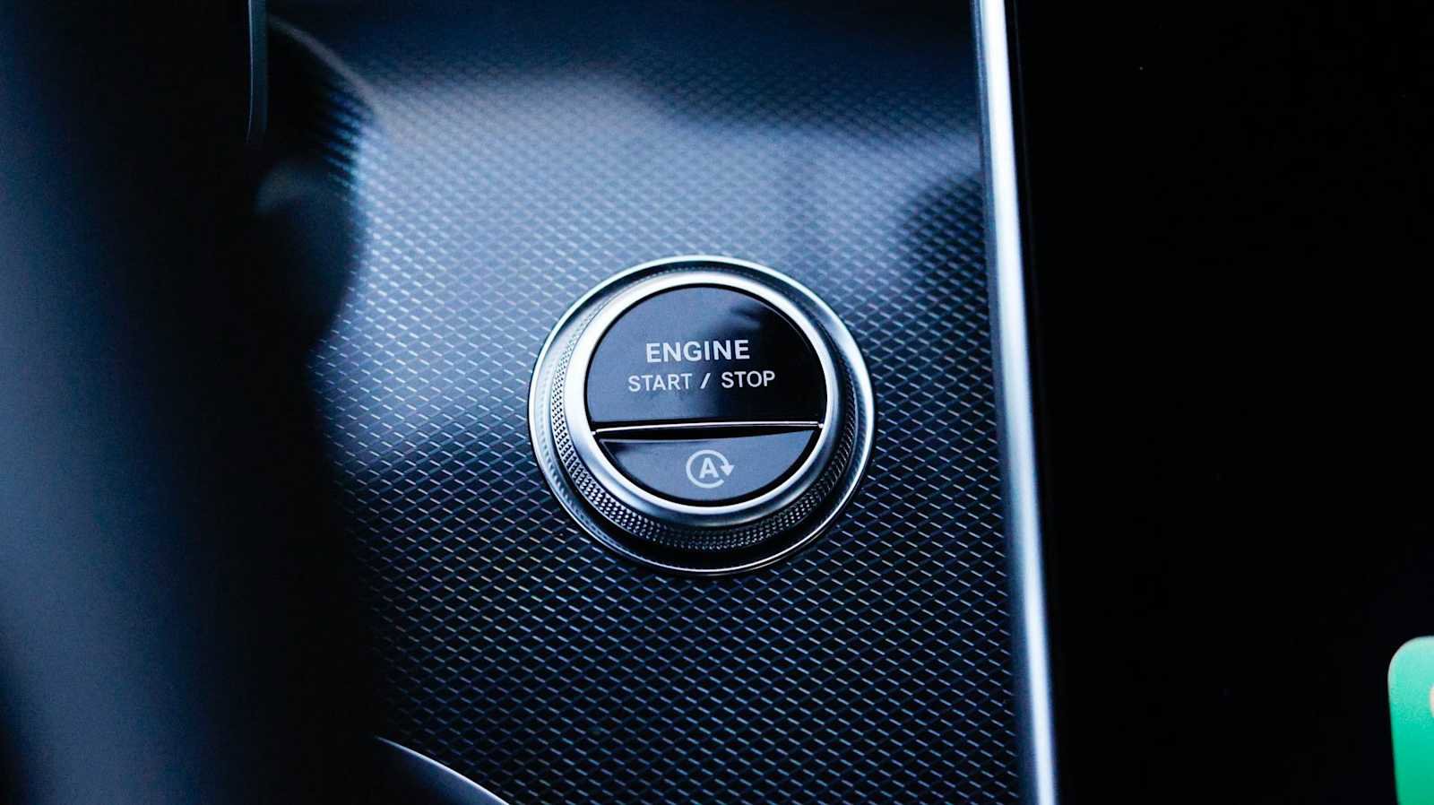 New 2026 Mercedes-Benz C 300 4MATIC Sedan image 21