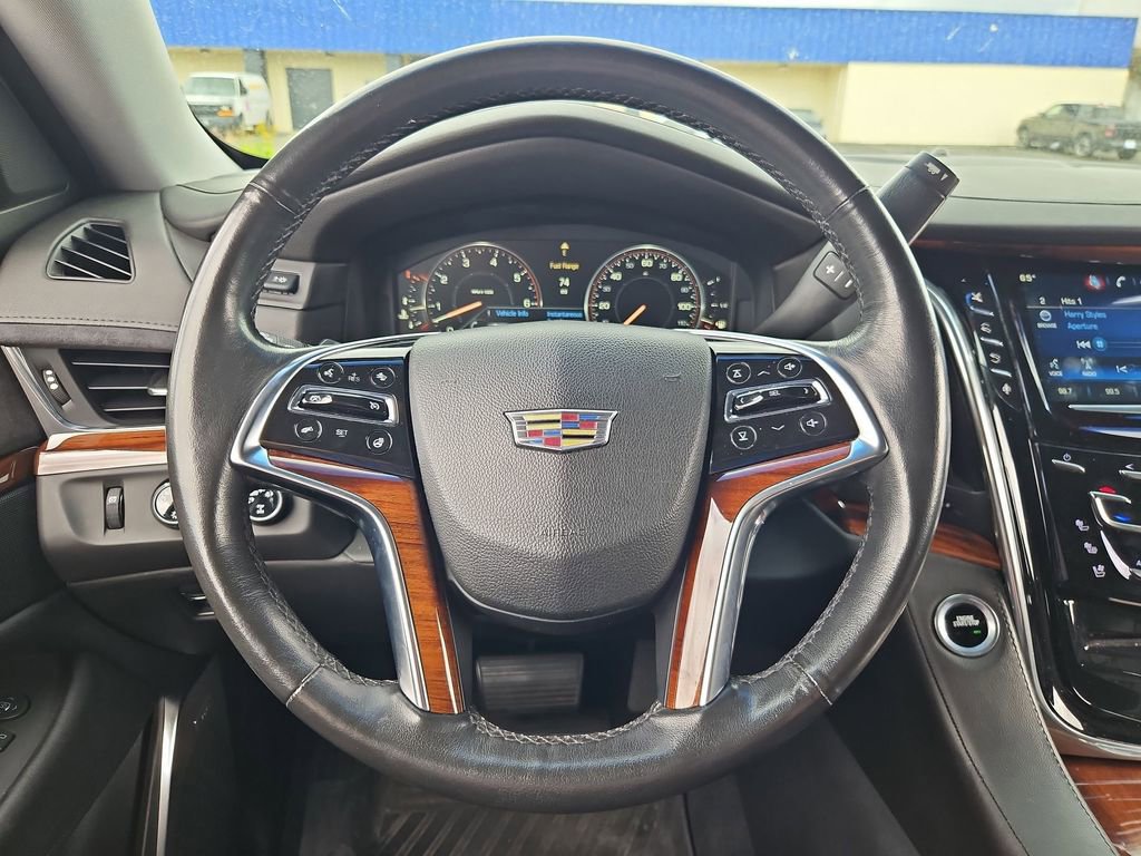 Used 2015 Cadillac Escalade Premium AWD/4WD image 14
