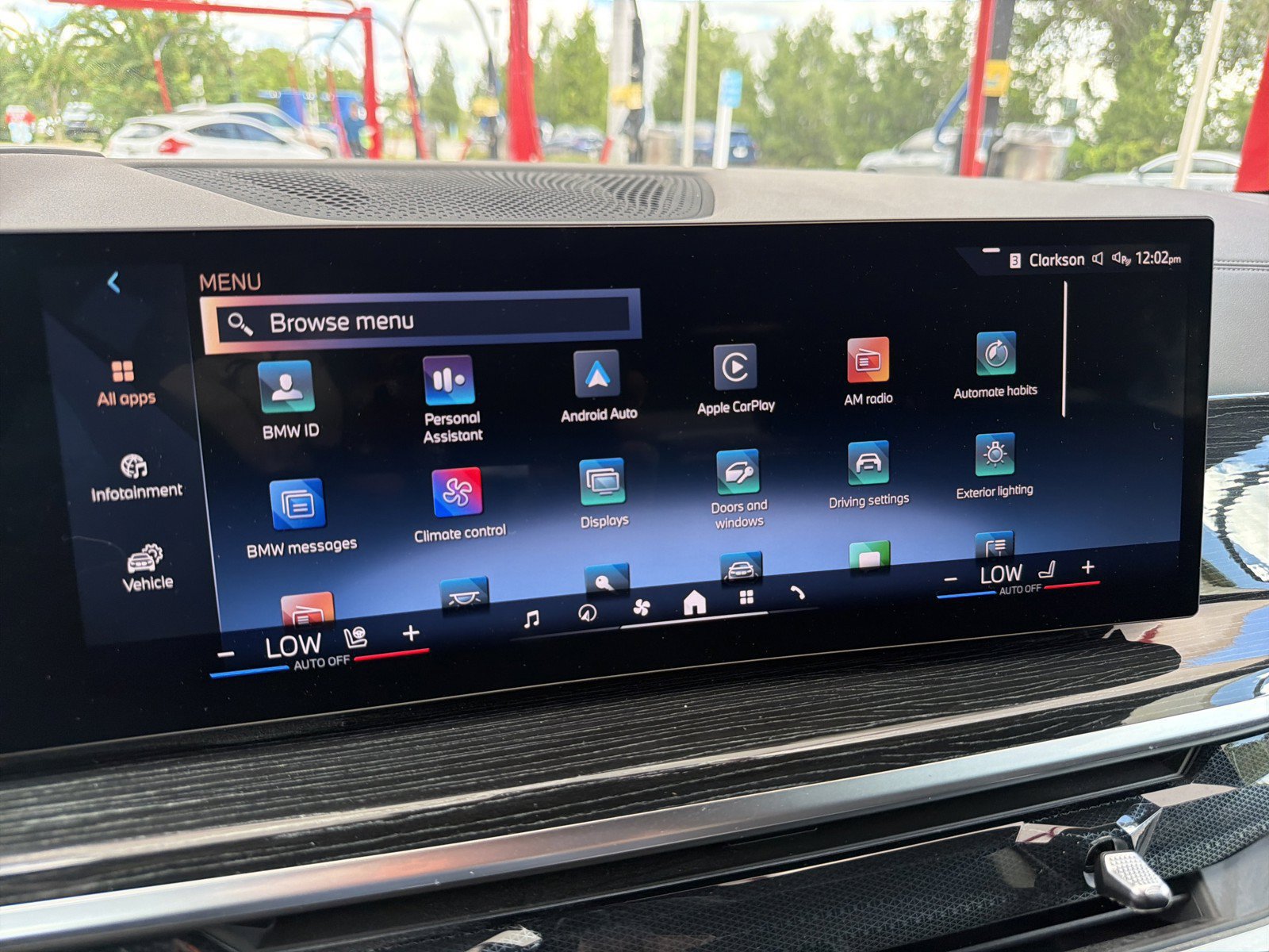 Certified 2026 BMW X7 xDrive40i AWD/4WD image 31